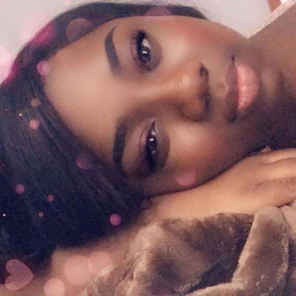 Meet your Posher, Toni - Picture 1 of 1